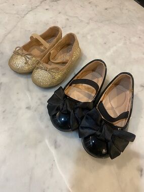 Kids Dress Flats in Black and Gold